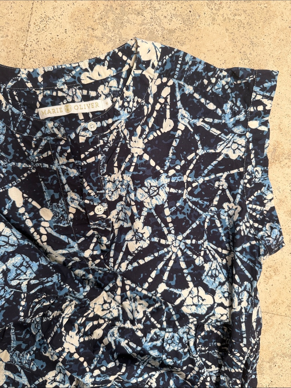 Marie Oliver Blue Floral Tie-Dye Short Sleeve Dress - Picture 3 of 3